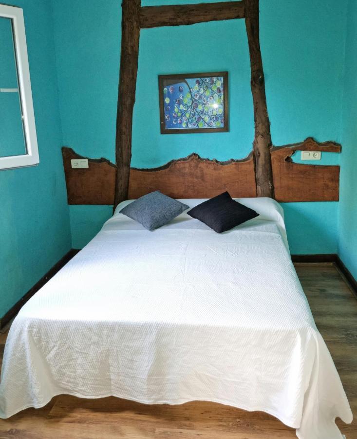 Corias Casona Junto Al Narcea Exterior foto