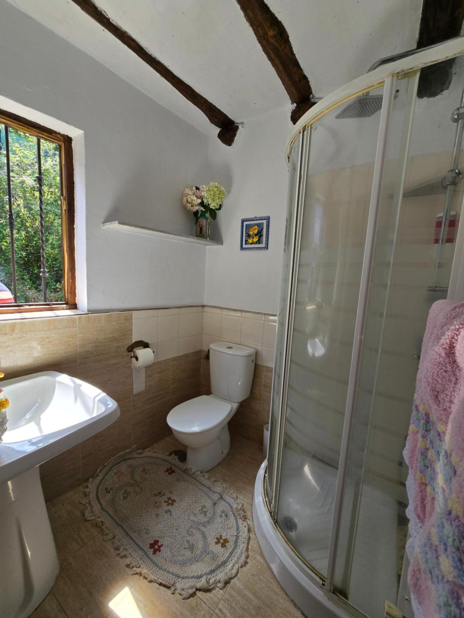 Corias Casona Junto Al Narcea Exterior foto