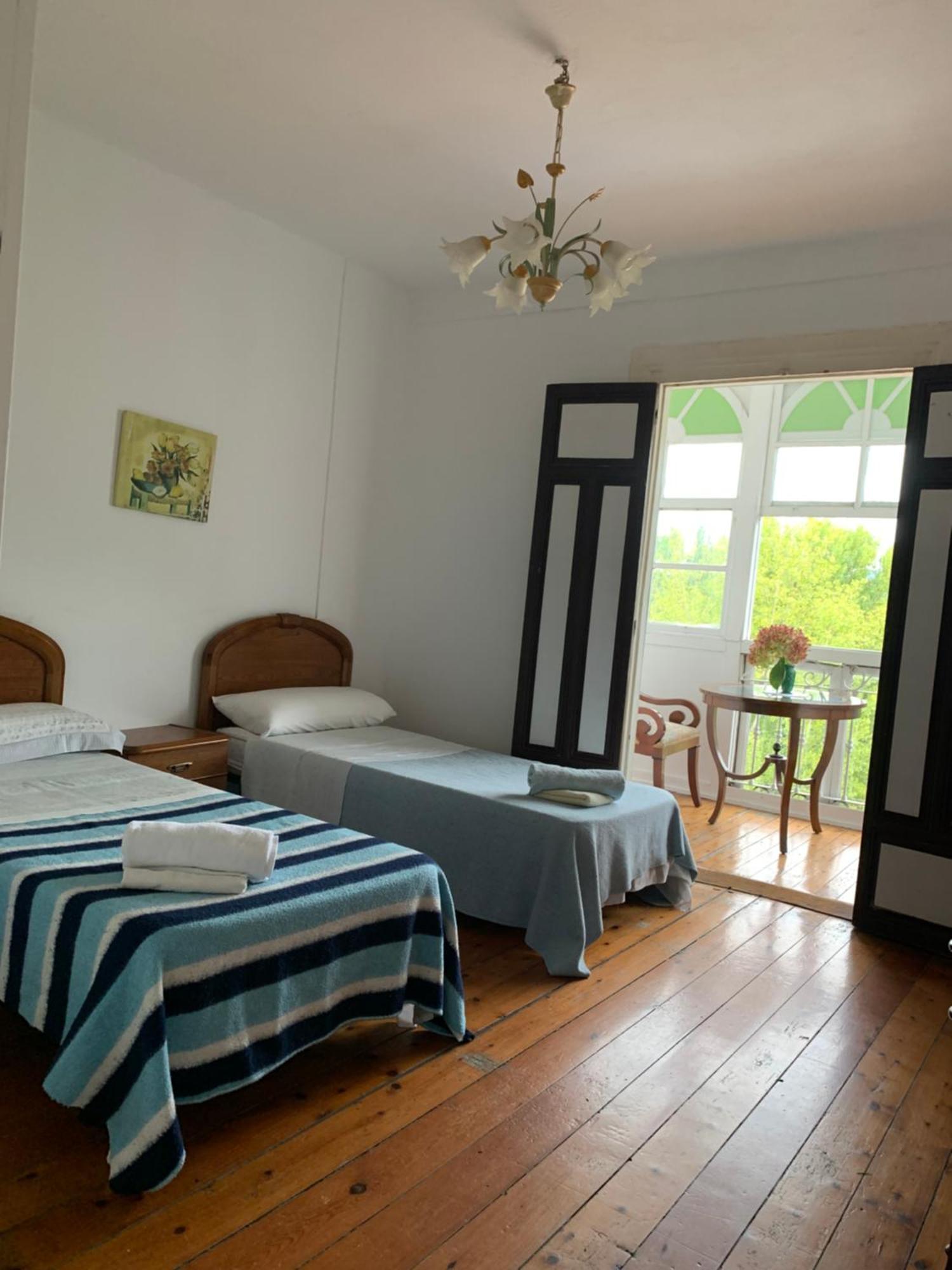 Corias Casona Junto Al Narcea Exterior foto